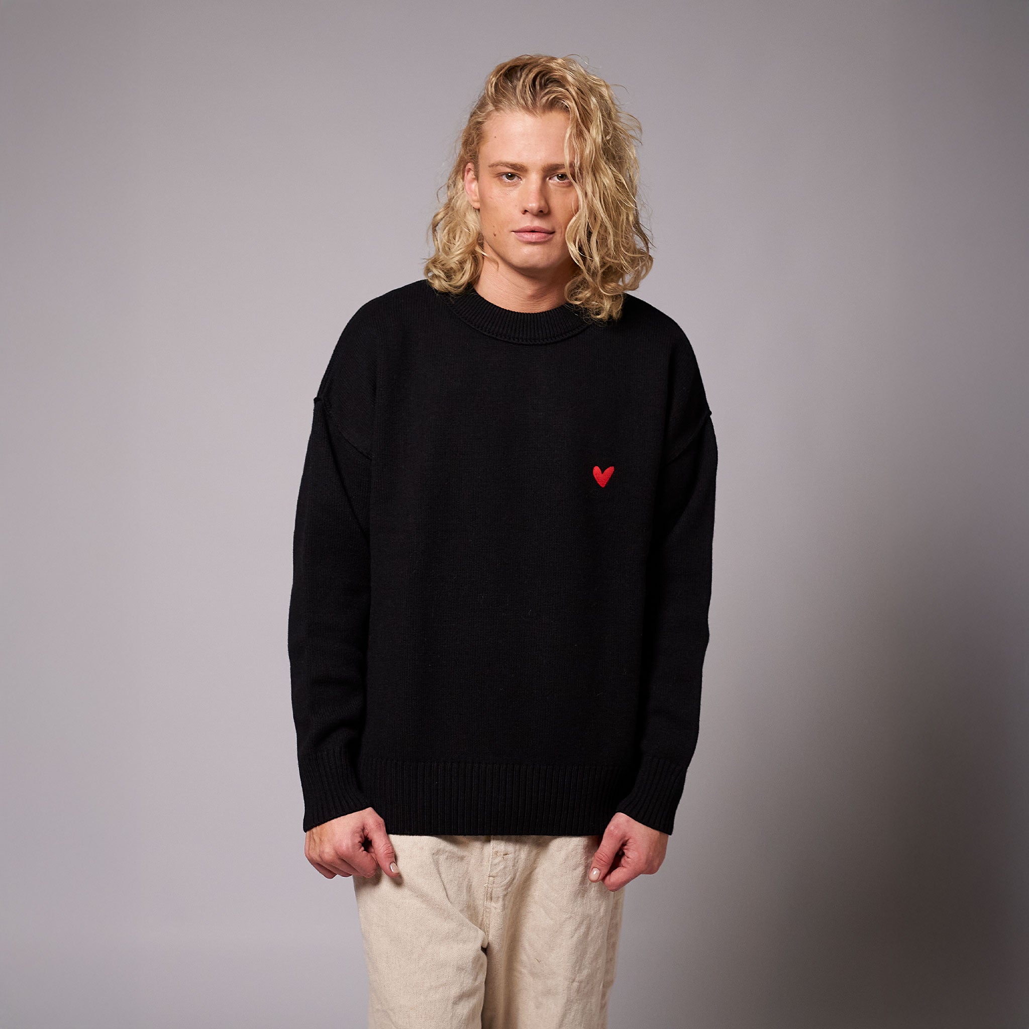 Strickpullover aus Merinowolle mit Herz Logo