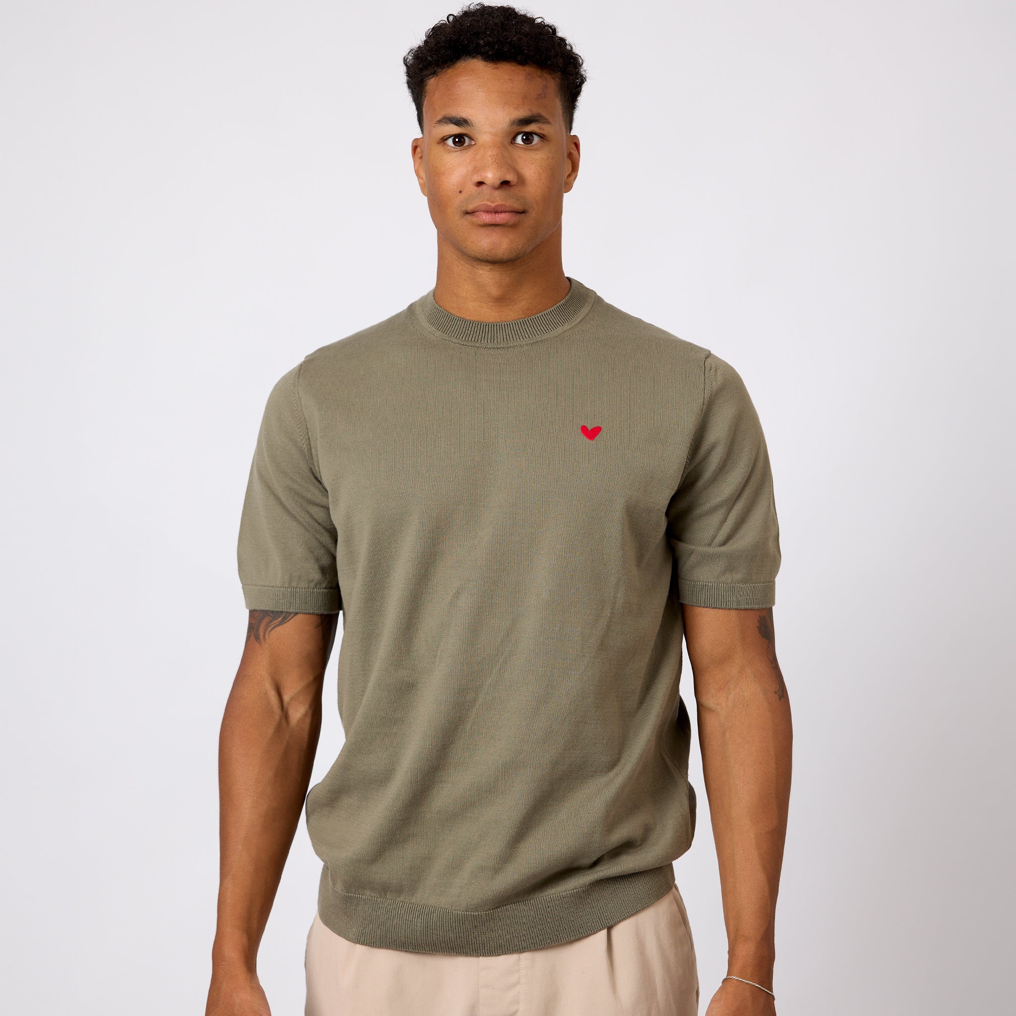 Strick-T-Shirt aus 100% BIO Baumwolle mit Herz Logo
