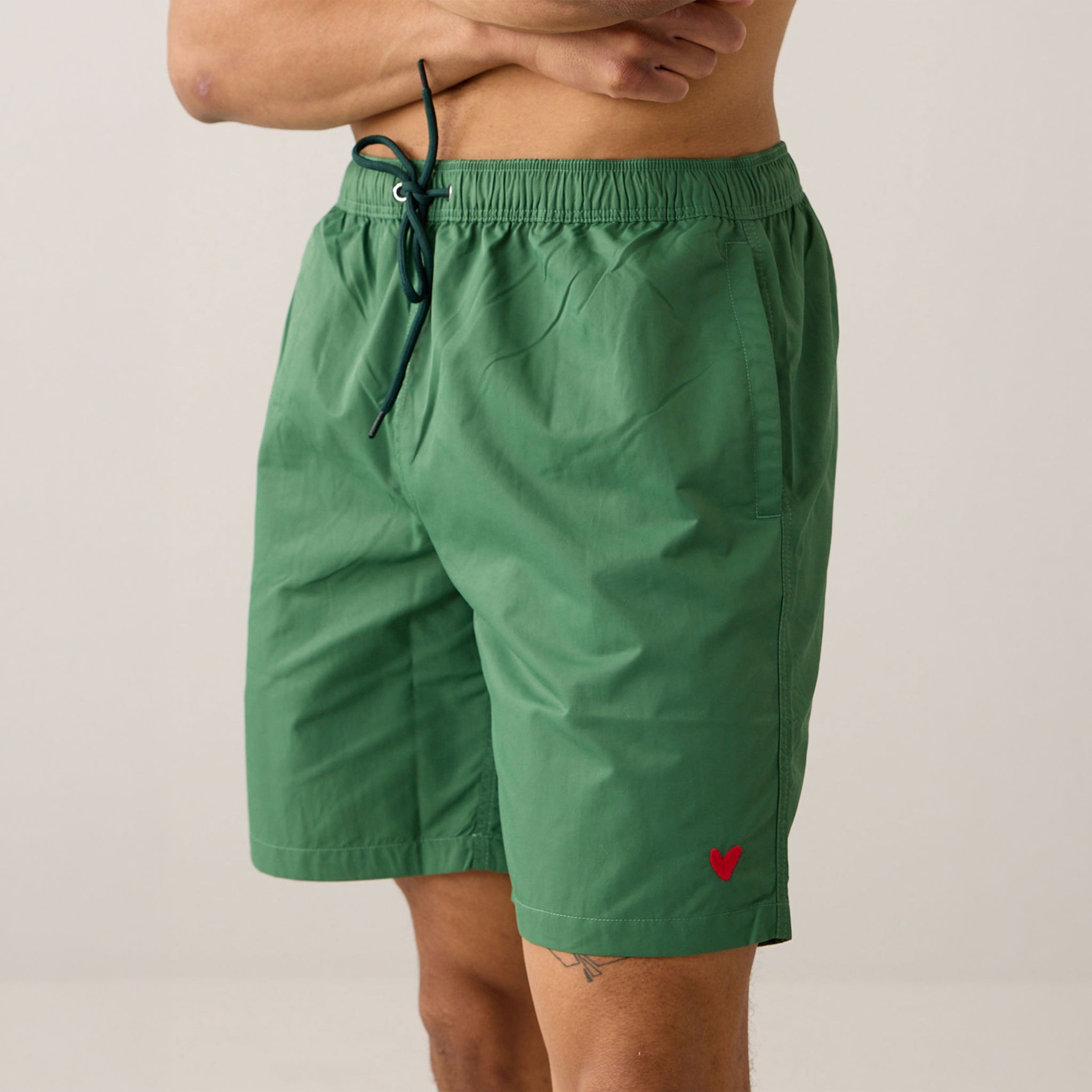 Premium Swim Shorts mit Herz Logo