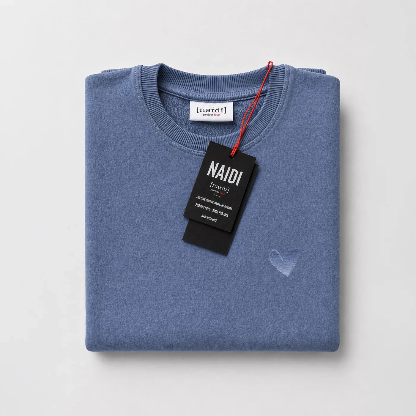 Stone Washed Sweatshirt mit Herz Logo Tonal (limitiert)