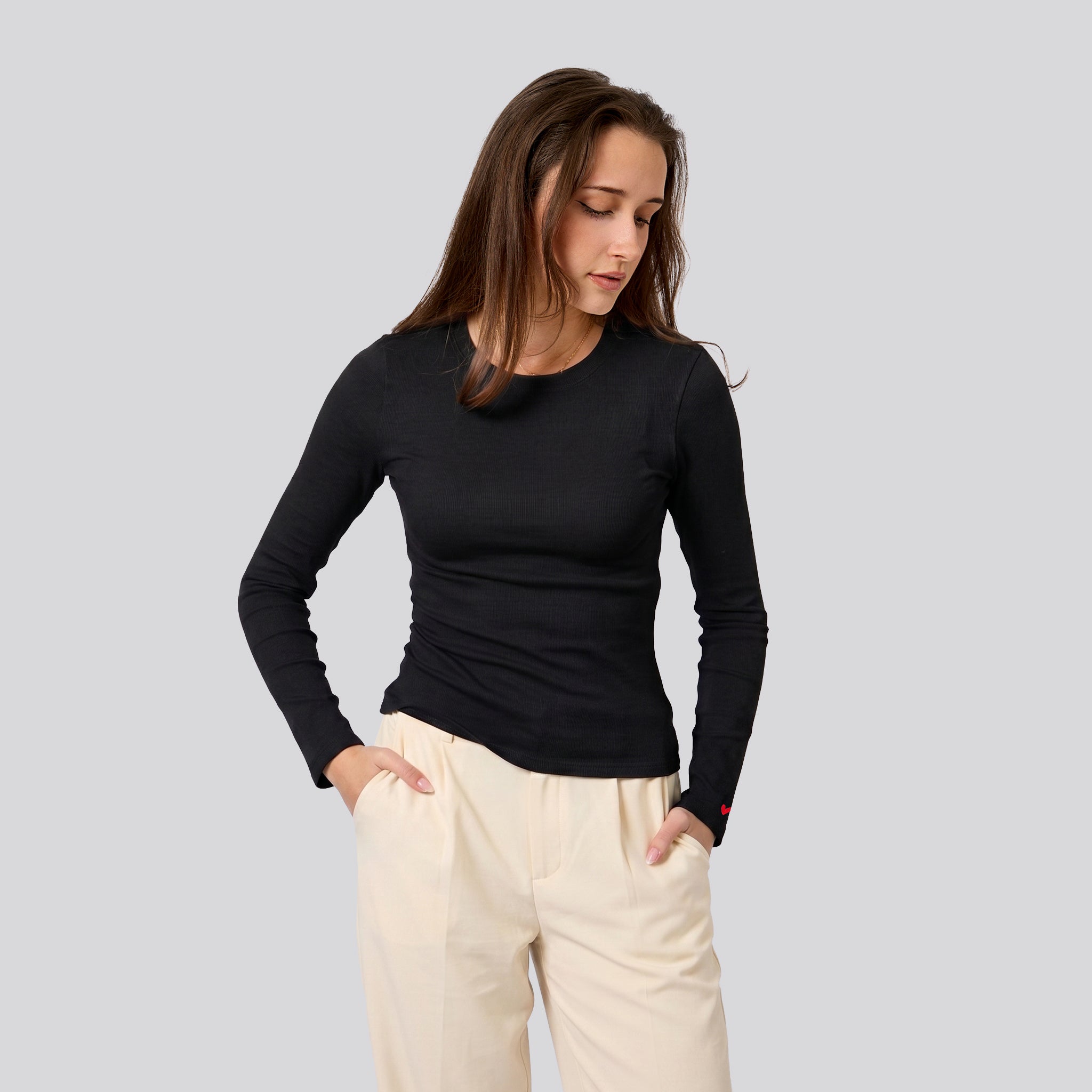 Damen Longsleeve mit Herz Logo (Ärmel)