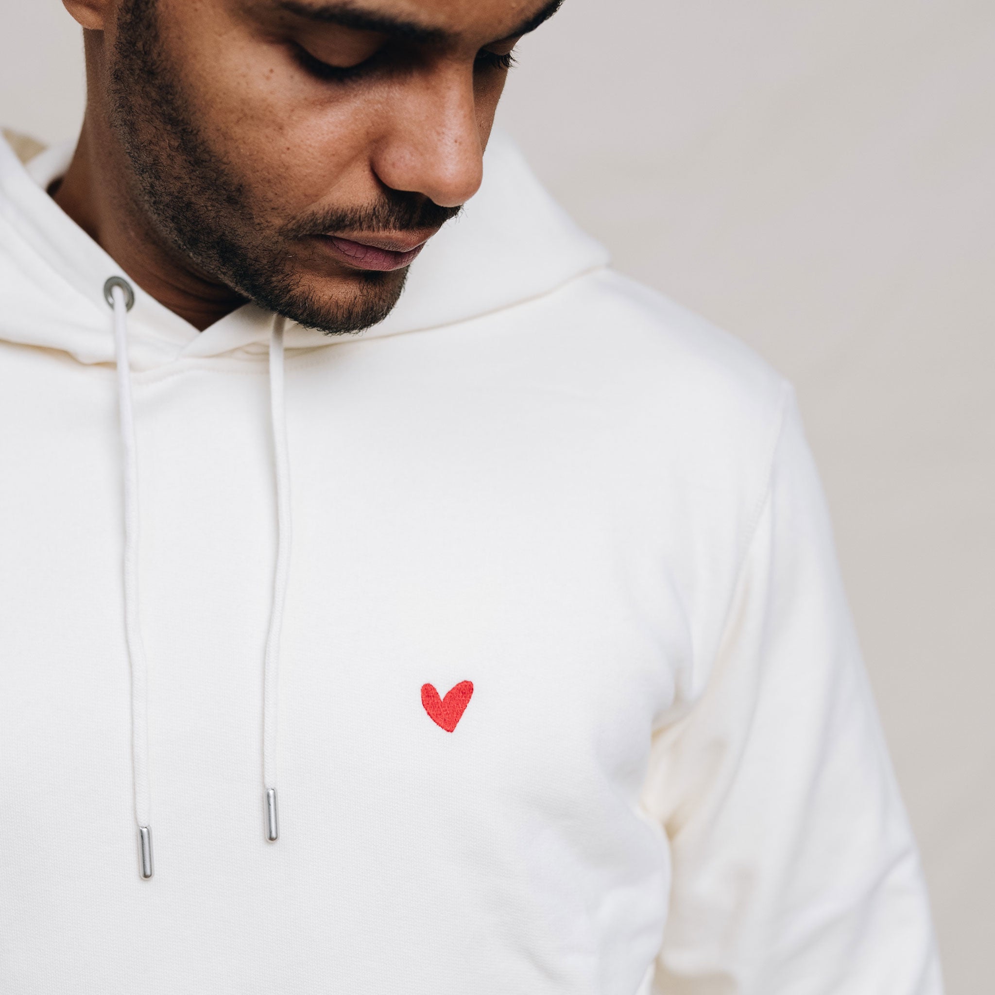 Hoodie mit Herz Logo
