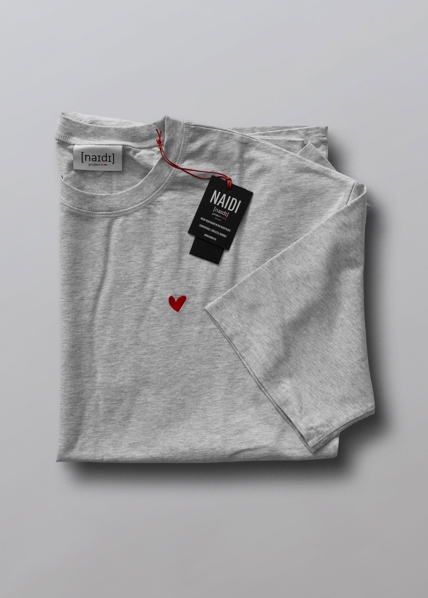 Oversized T-Shirt mit Herz Logo