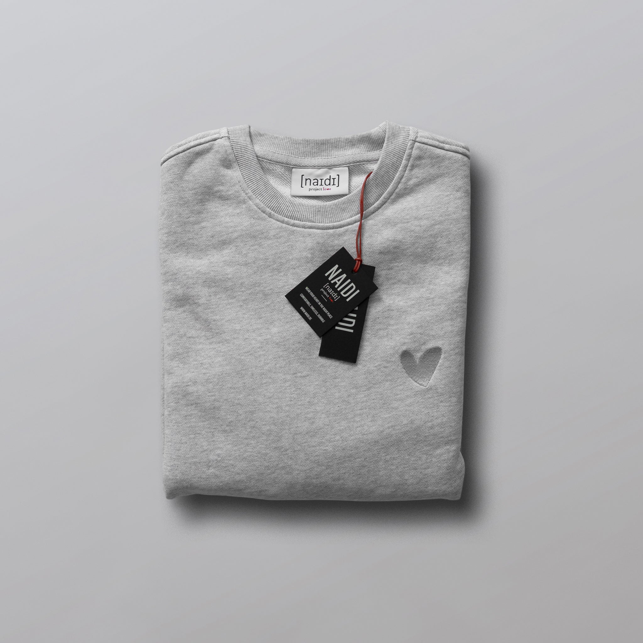 Oversized Sweatshirt mit Ton in Ton Herz Logo