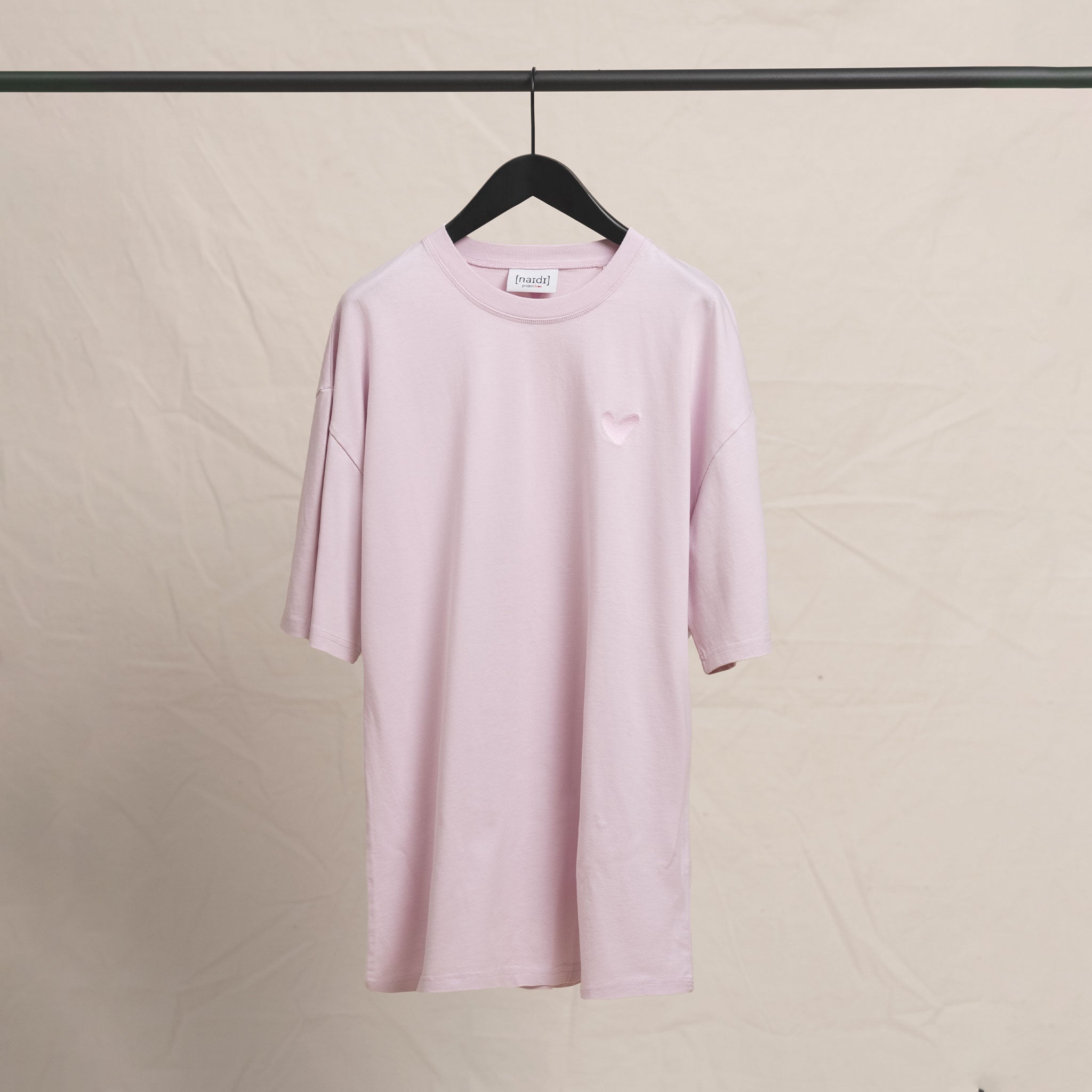 Oversized T-Shirt Light mit Ton in Ton Herz Logo