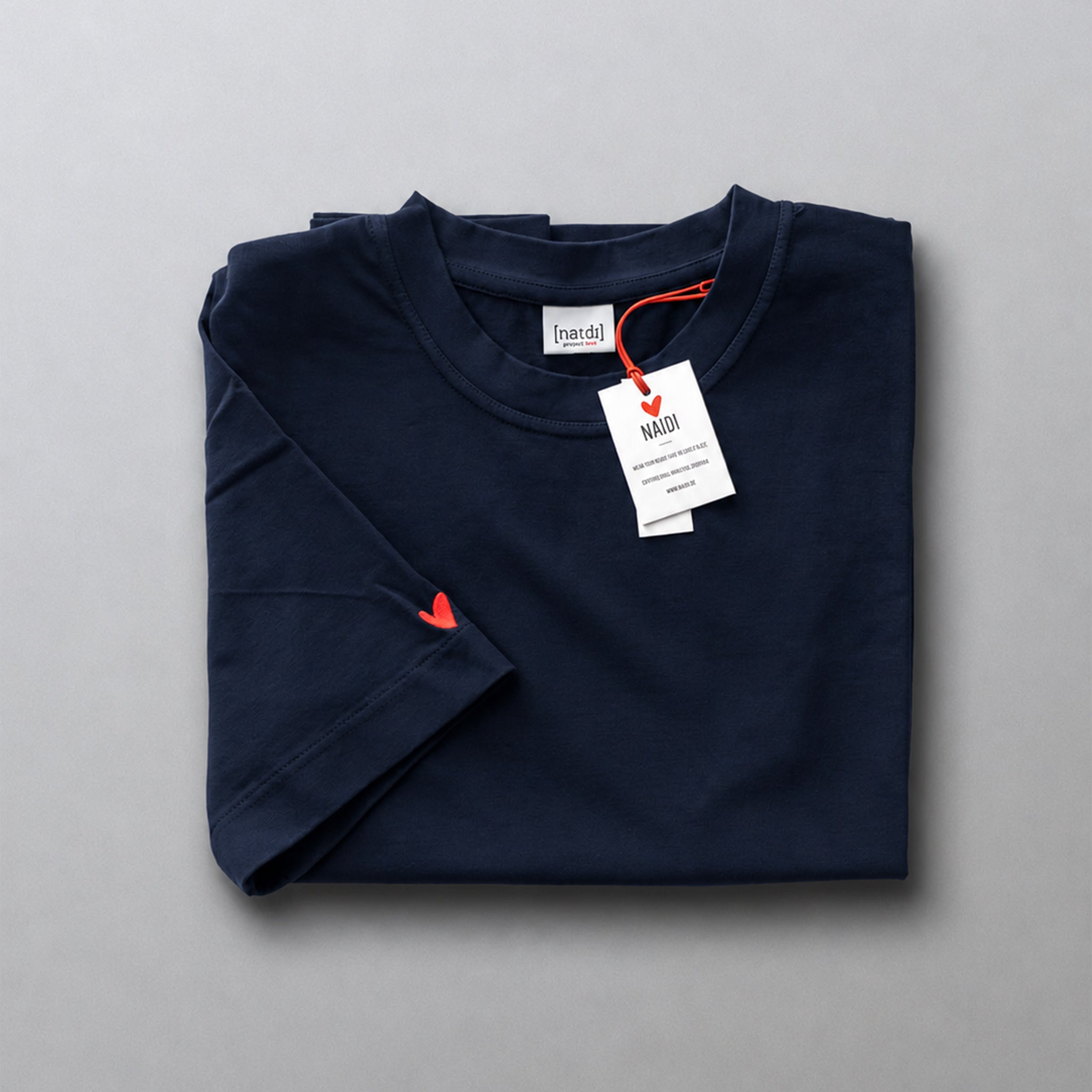 Damen T-Shirt mit Herz Logo (Arm)
