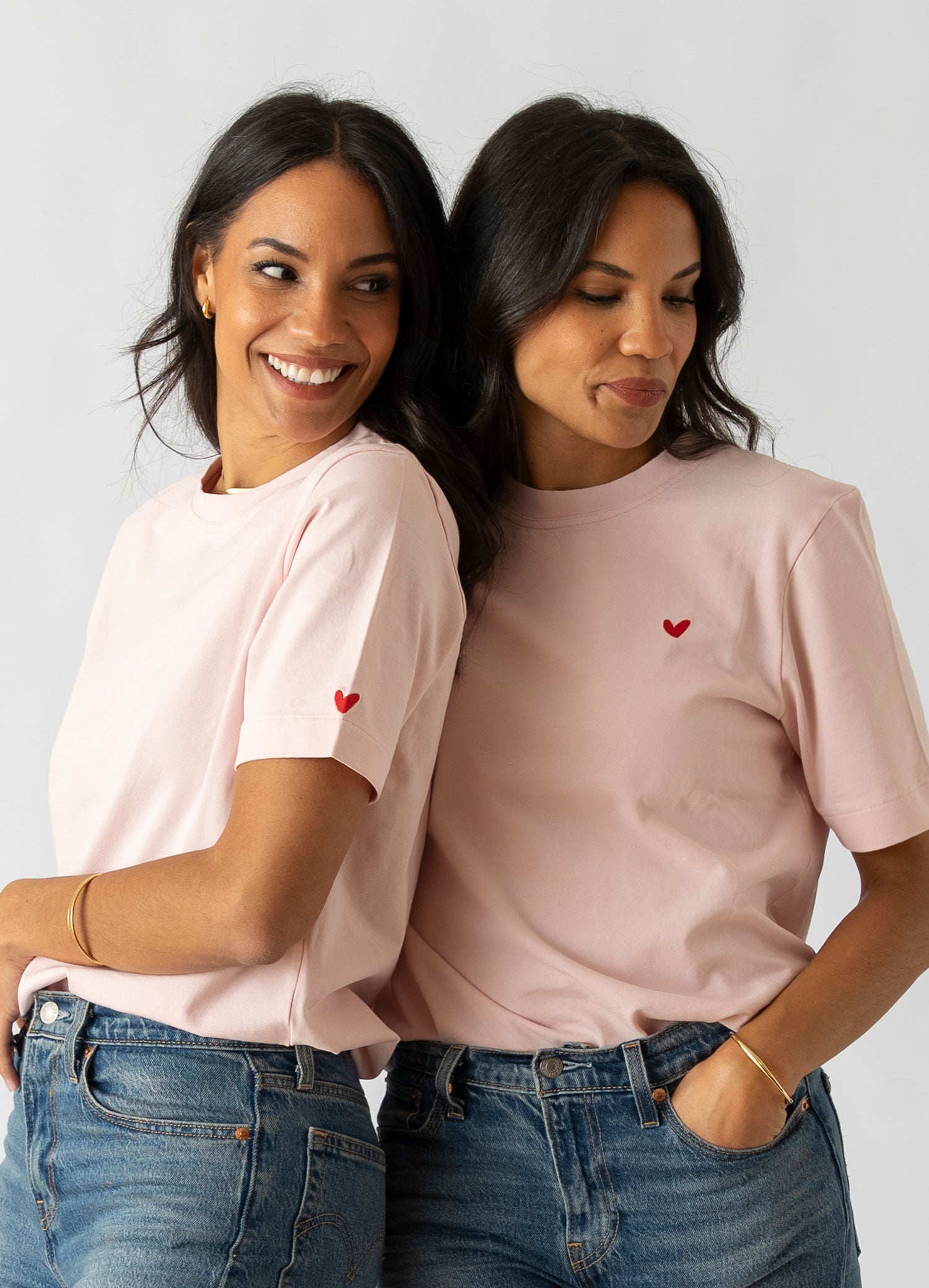 Damen T-Shirt mit Herz Logo (Brust)