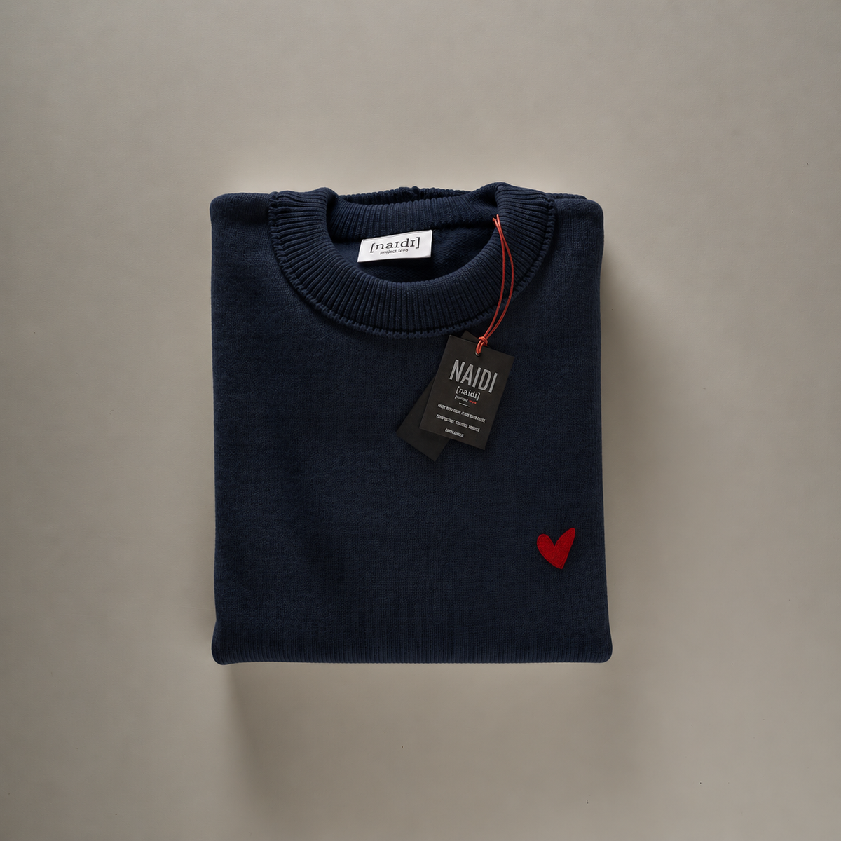 Strickpullover aus Merinowolle mit Herz Logo