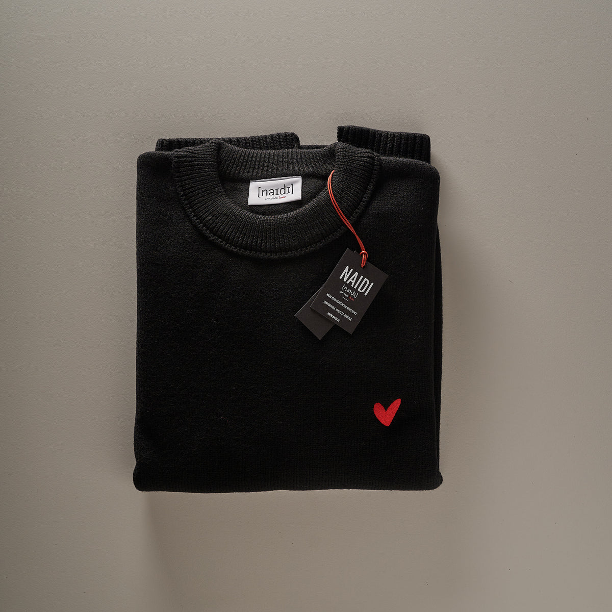 Strickpullover aus Merinowolle mit Herz Logo