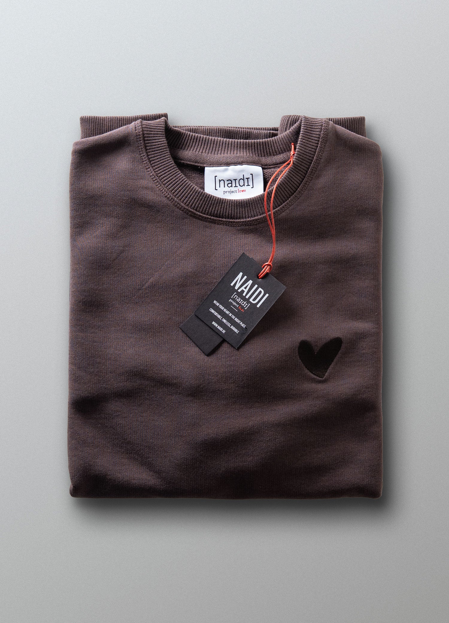 Sweatshirt mit Ton in Ton Herz Logo