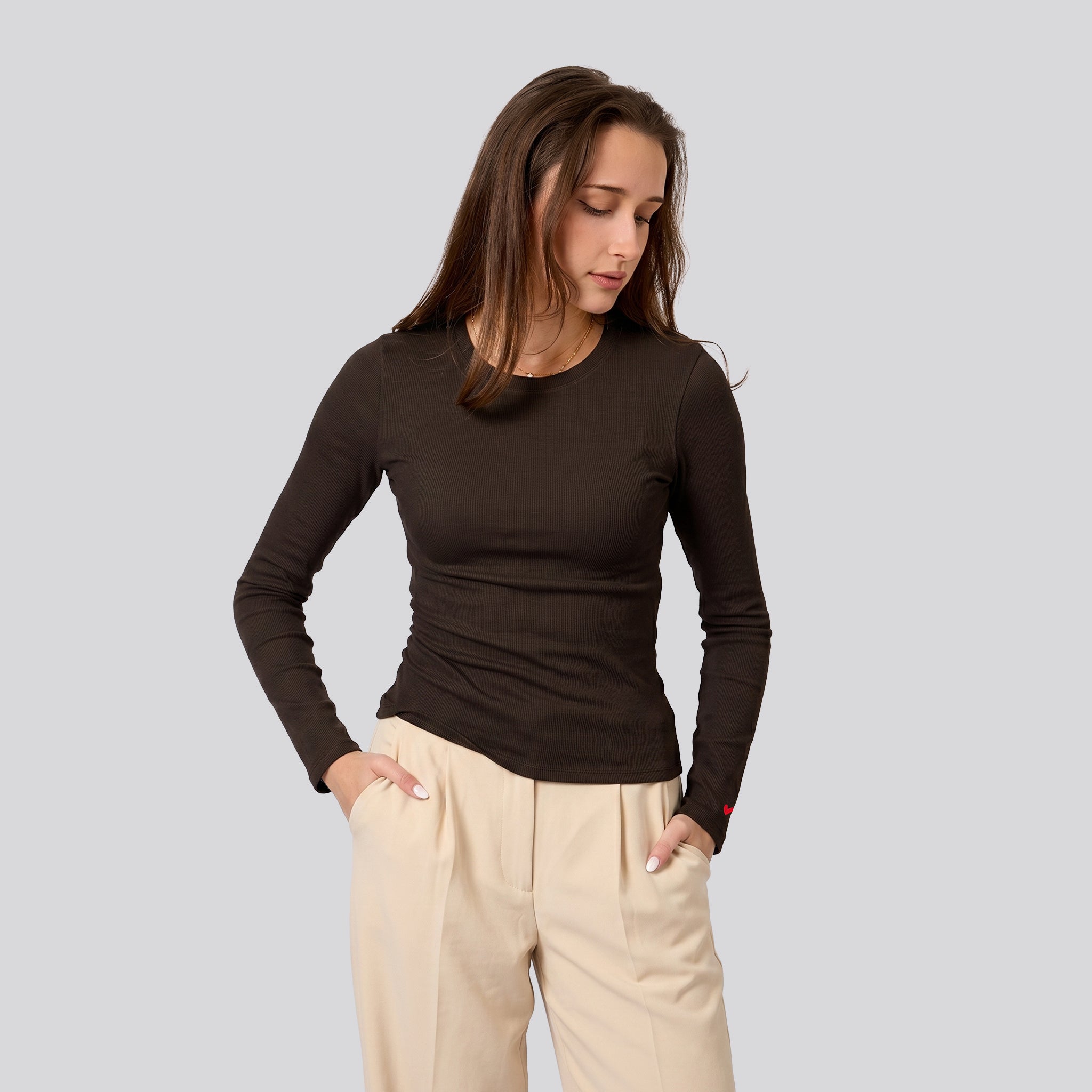 Damen Longsleeve mit Herz Logo (Ärmel)