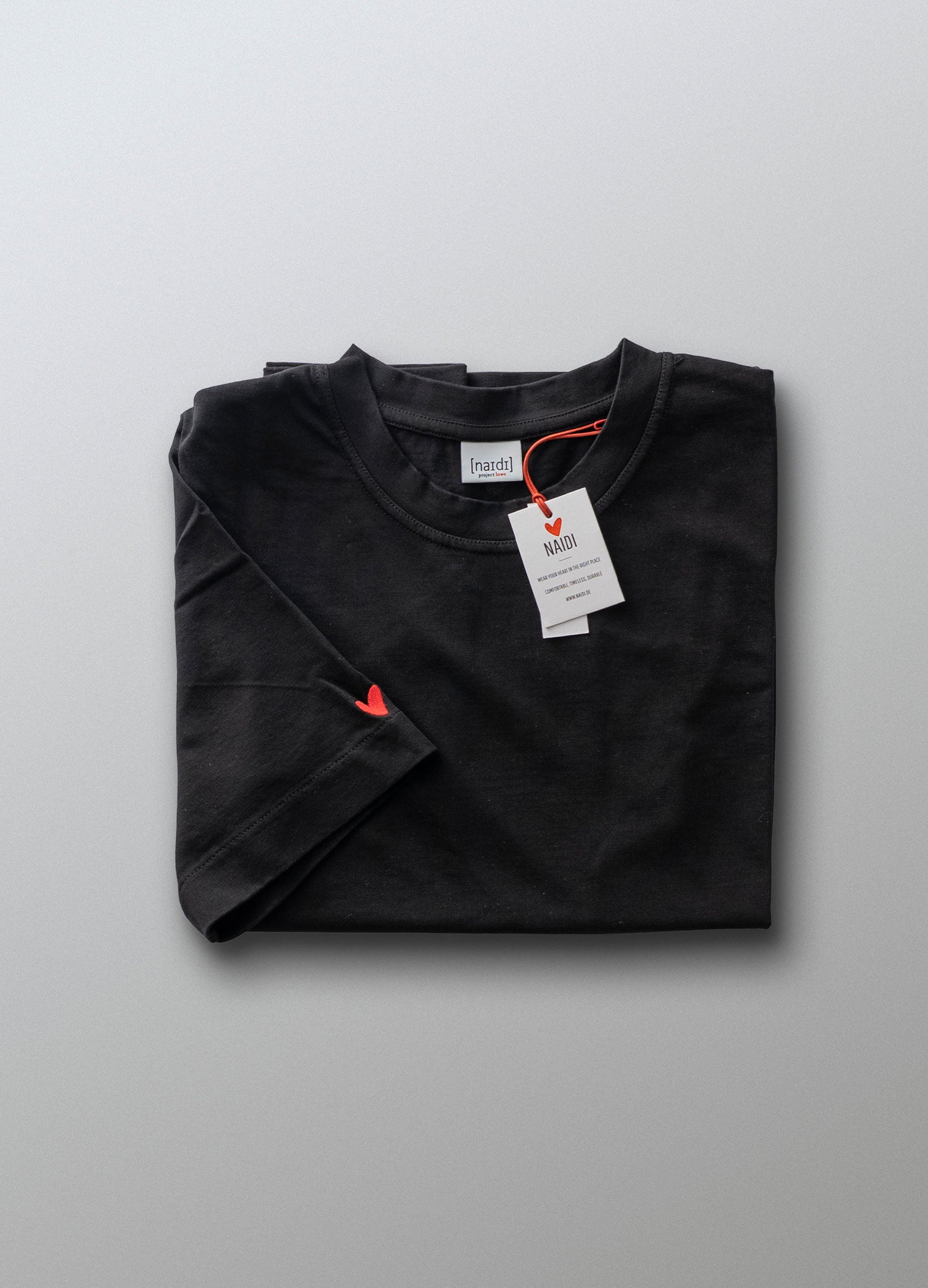 Damen T-Shirt mit Herz Logo (Arm)