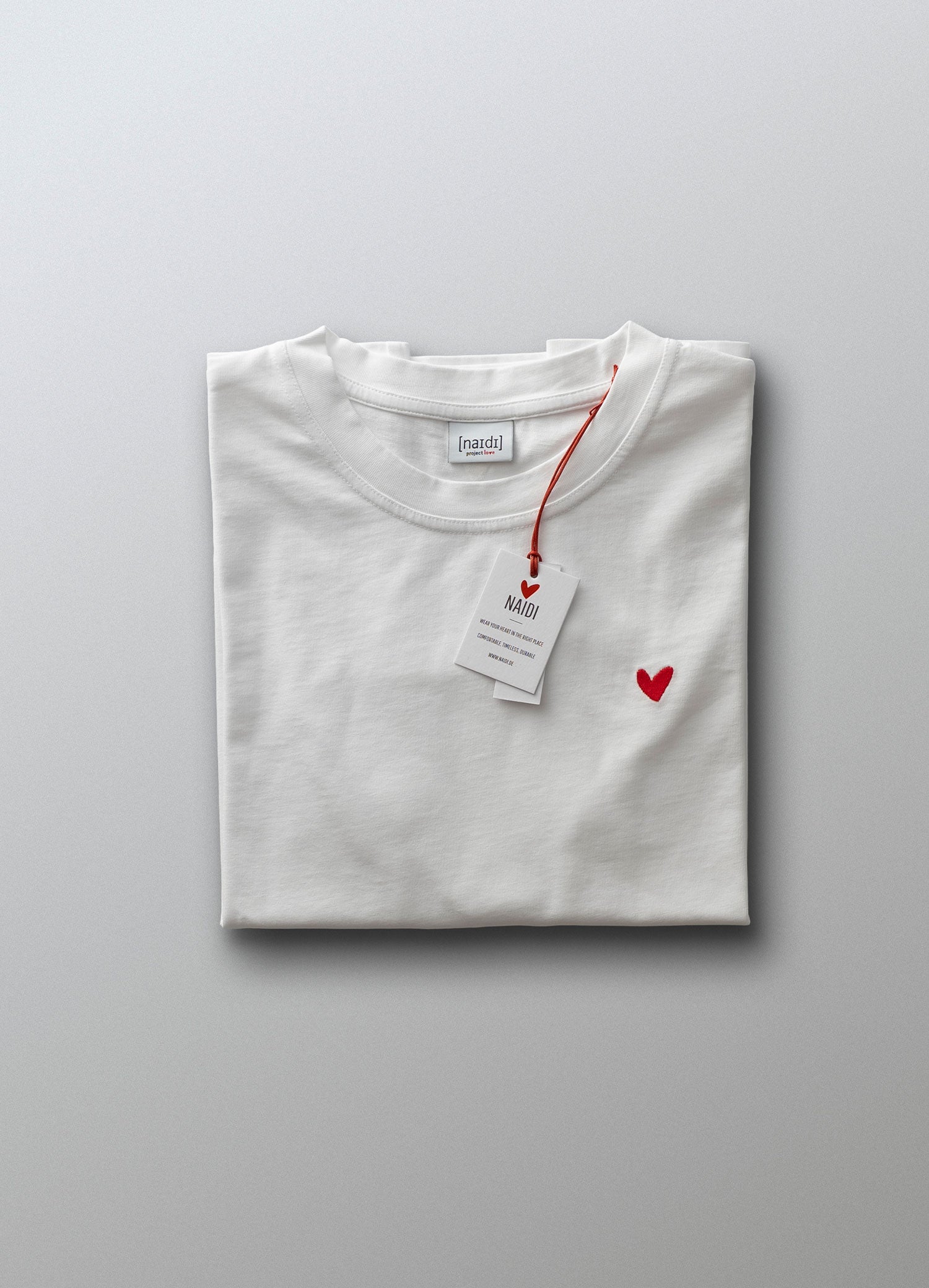Damen T-Shirt mit Herz Logo (Brust)