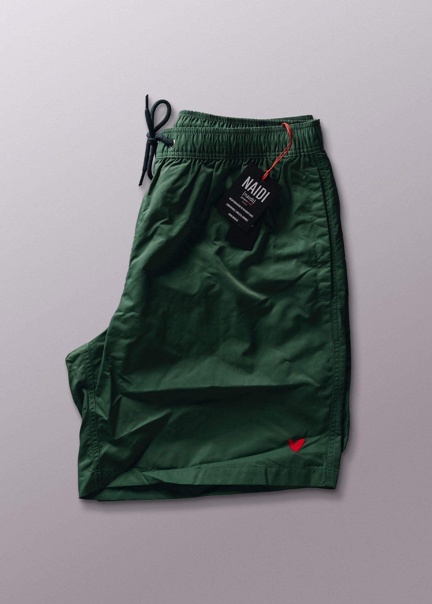 Premium Swim Shorts mit Herz Logo