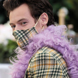 HARRY STYLES: Ikonische Outfits