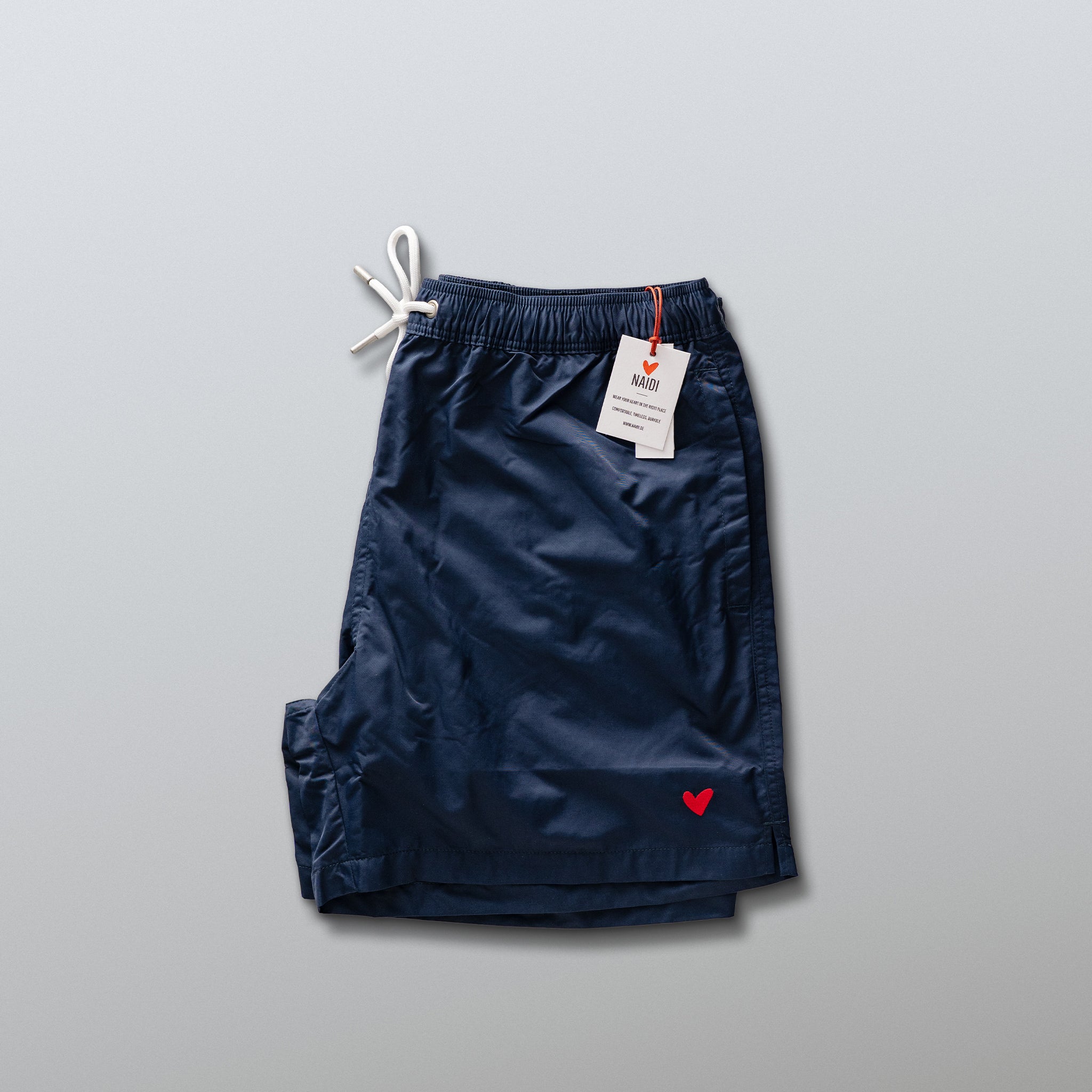 Premium Swim Shorts mit Herz Logo