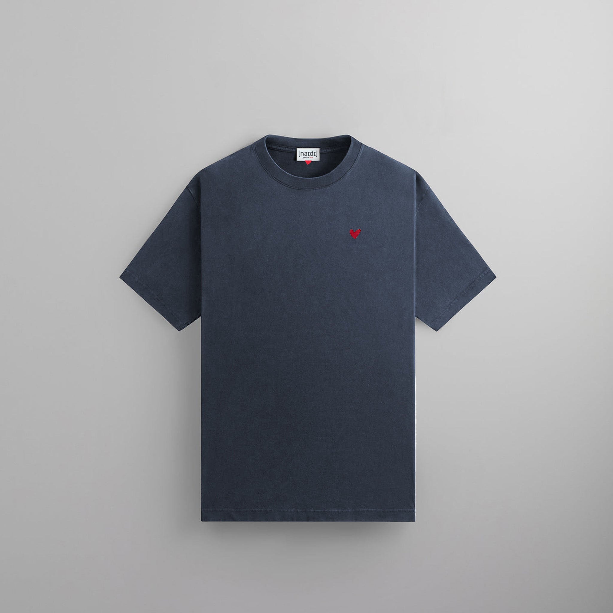Oversized T-Shirt mit Herz Logo