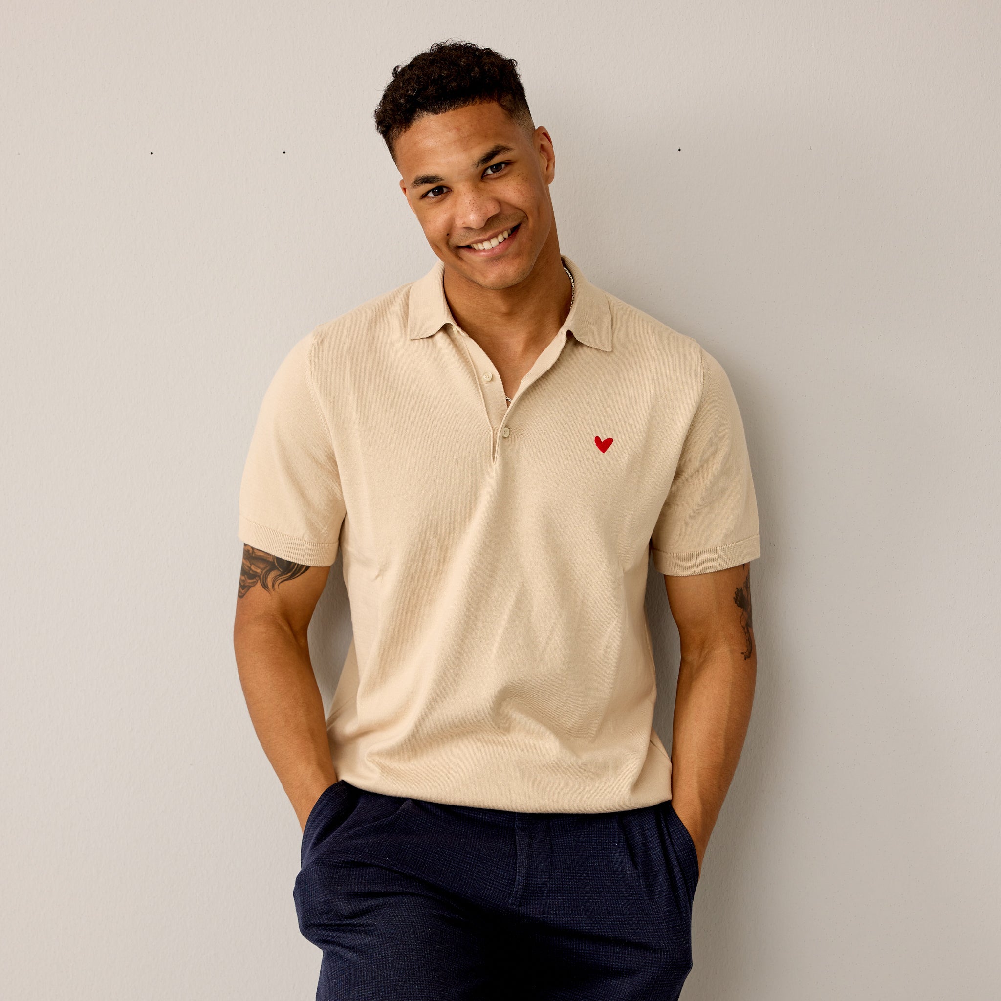 Feinstrick-Poloshirt mit Herz Logo