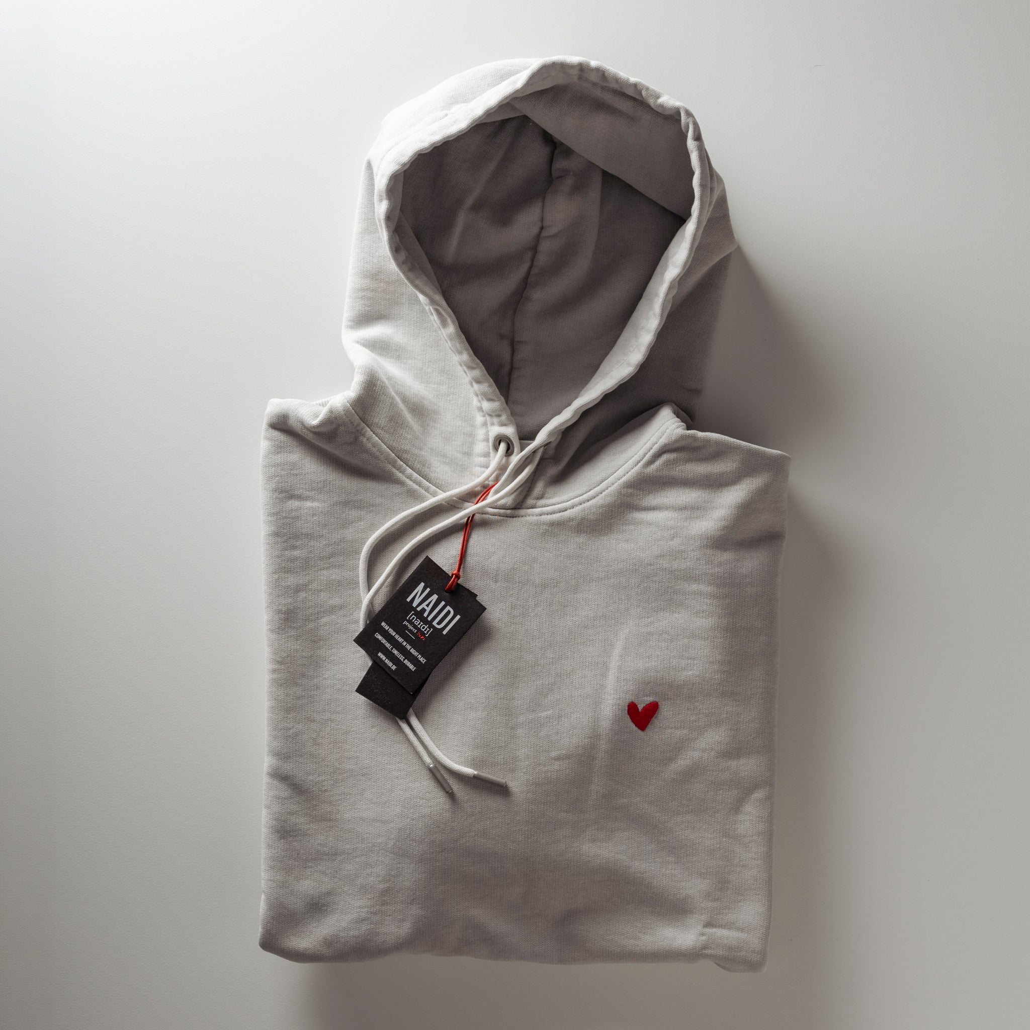 Stone Washed Hoodie mit Herz Logo