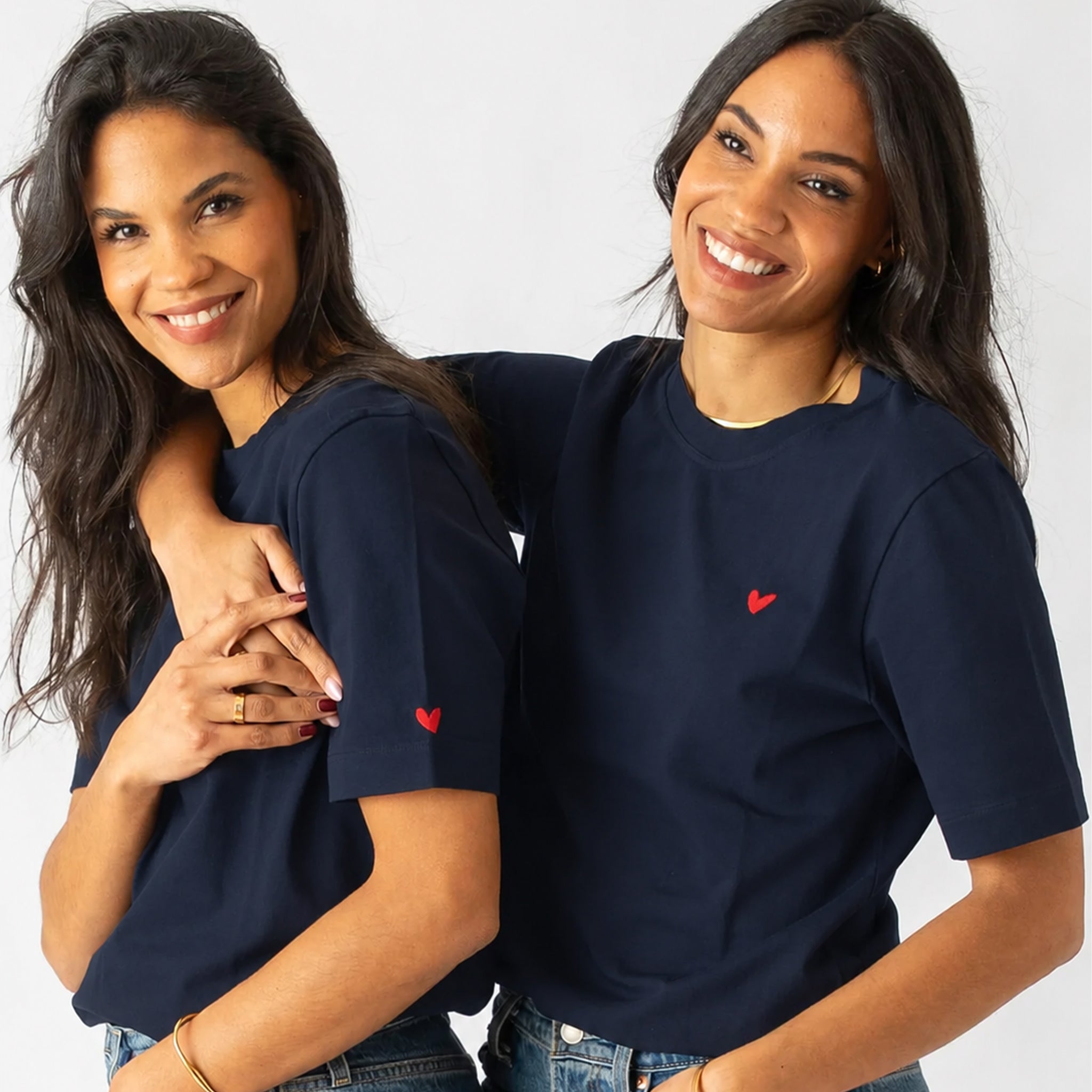 Damen T-Shirt mit Herz Logo (Arm)